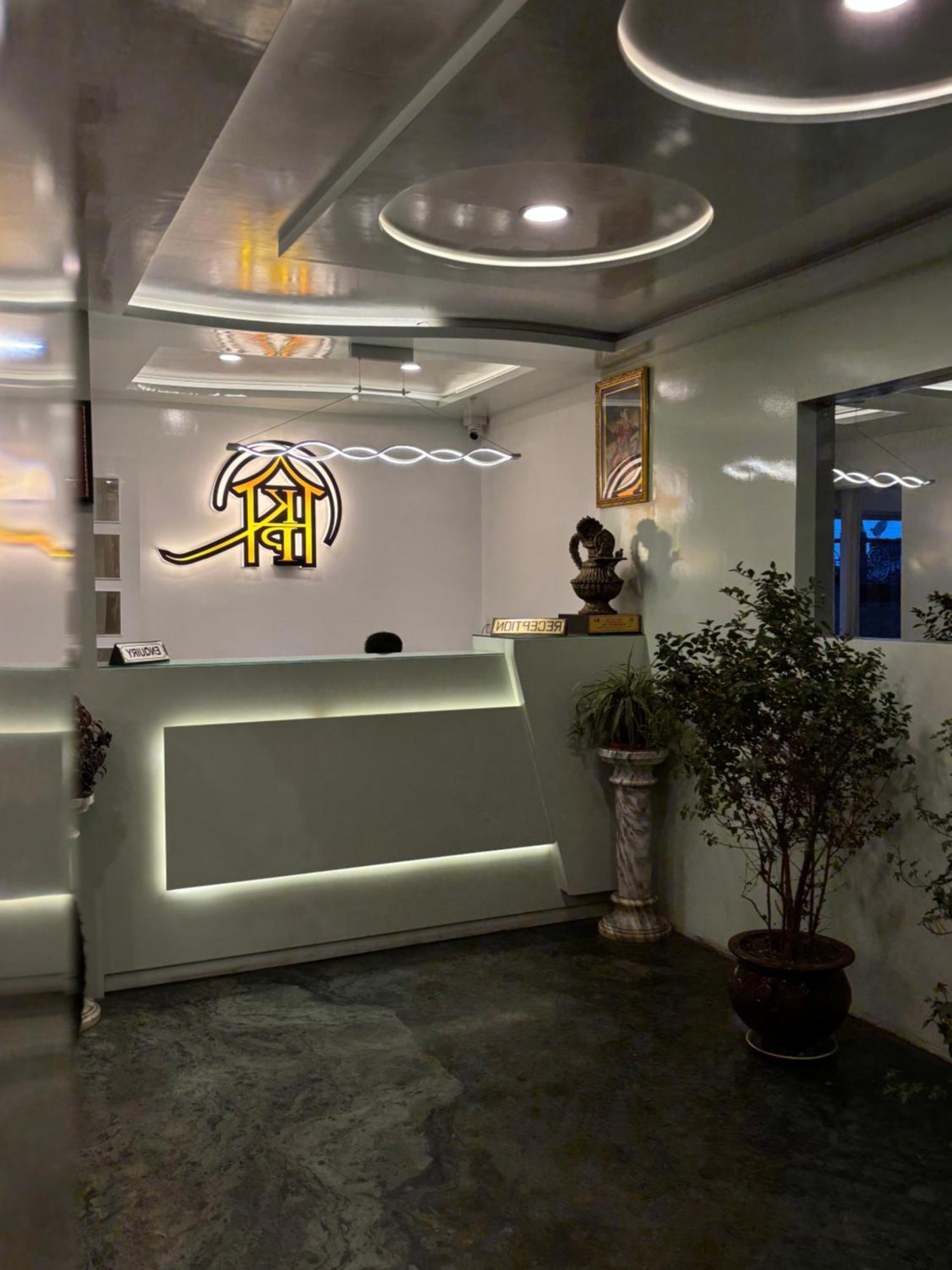Hotel Kasturi Palace & Restaurant Darjeeling 다르질링 외부 사진